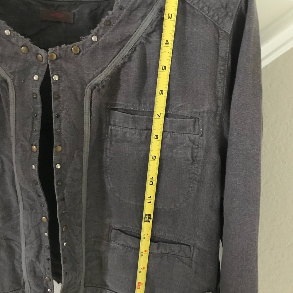 Wrap cropped linen jacket with bead embellishment - Picture 6 of 7